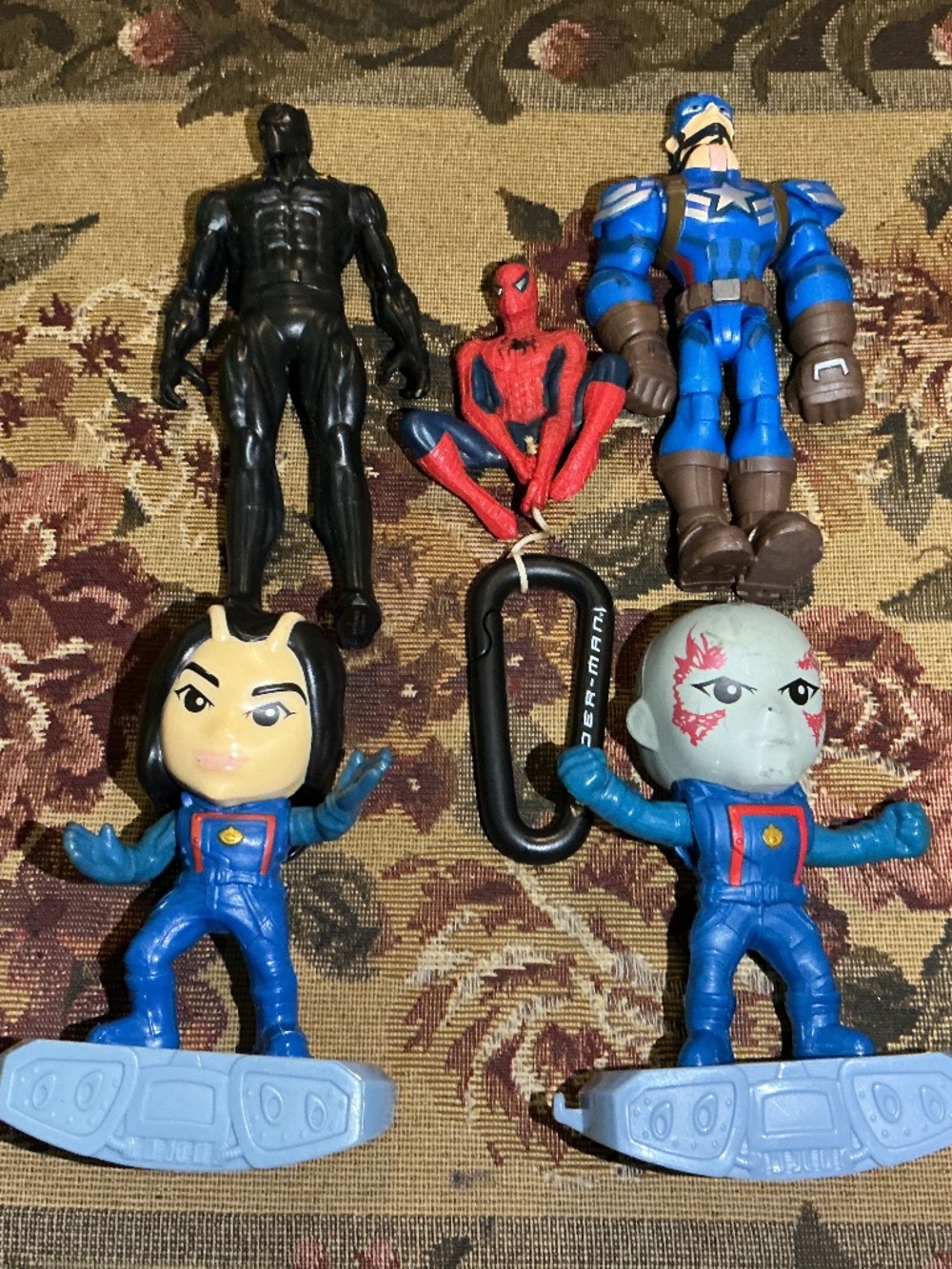 5 Marvel Action Figures toy Lot black panther spiderman captain america and more
